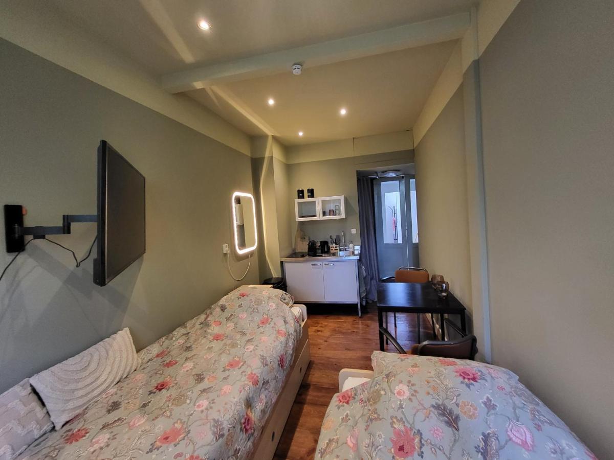 De Doorgang Bed & Breakfast โกรนิงเงน ภายนอก รูปภาพ